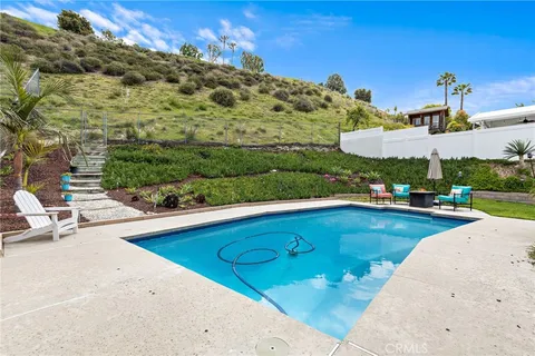 6200 Fairlynn Boulevard, Yorba Linda, CA MLS: PW25066133