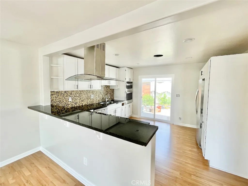 1815 E Palm Avenue, Orange, CA 92867 photo 4
