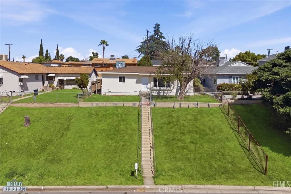 3017 River Boulevard, Bakersfield, CA 93305