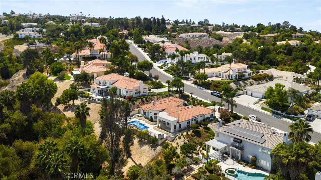5912 Via Loma, Riverside, CA 92506