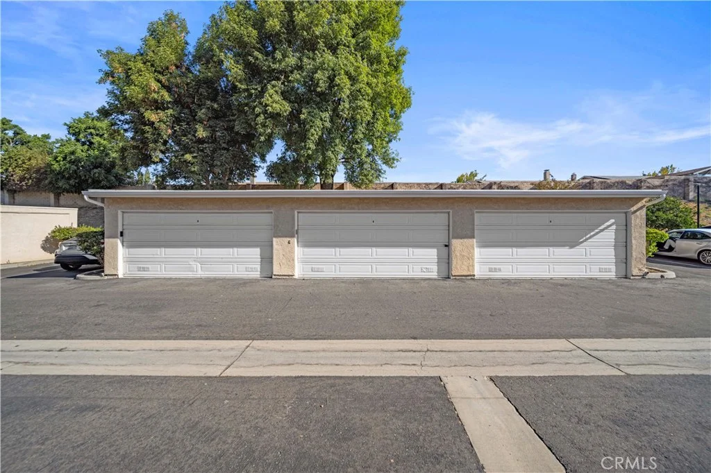 2915 Deacon St Unit #17, Simi Valley, CA 93065