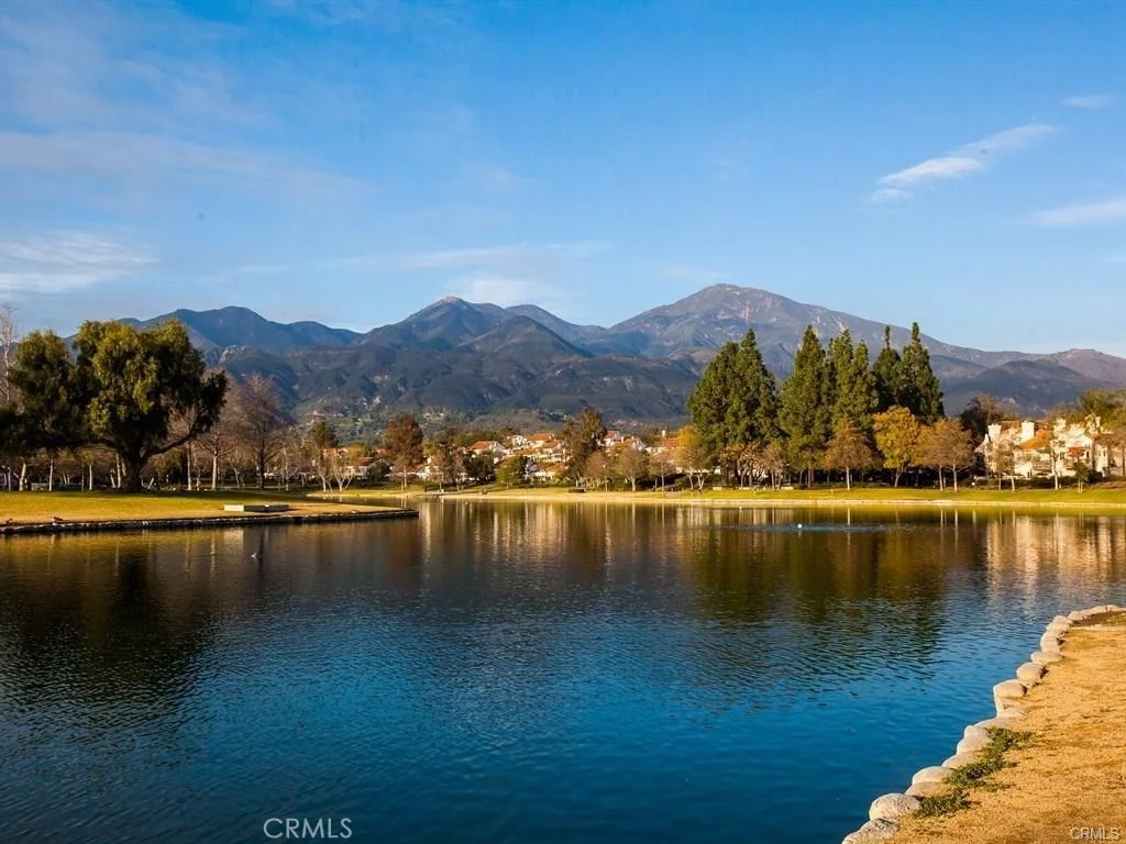 88 Montana Del Lago Dr, Rancho Santa Margarita, CA 92688