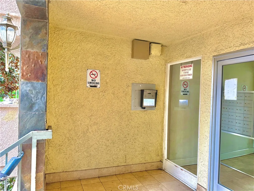 Property image for 7035 Woodley Unit 116, Van Nuys, CA 91406