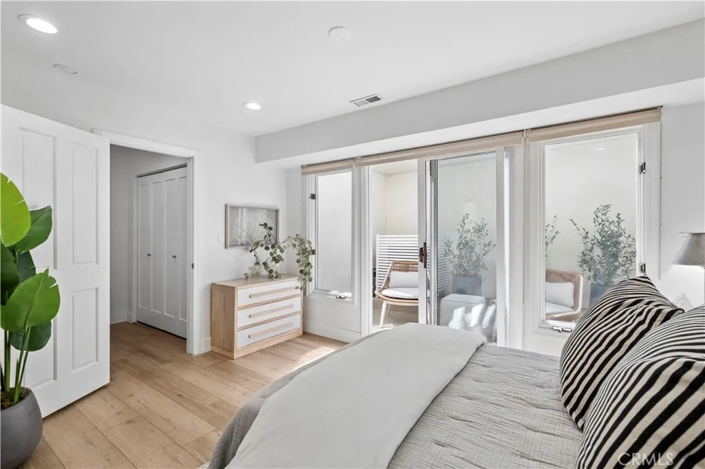 Additional image 16 of 708 Iris Avenue Unit A, Corona Del Mar, CA 92625