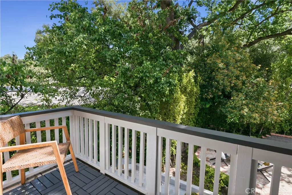 Additional image 30 of 4080 Meadow Lark Dr, Calabasas, CA 91302