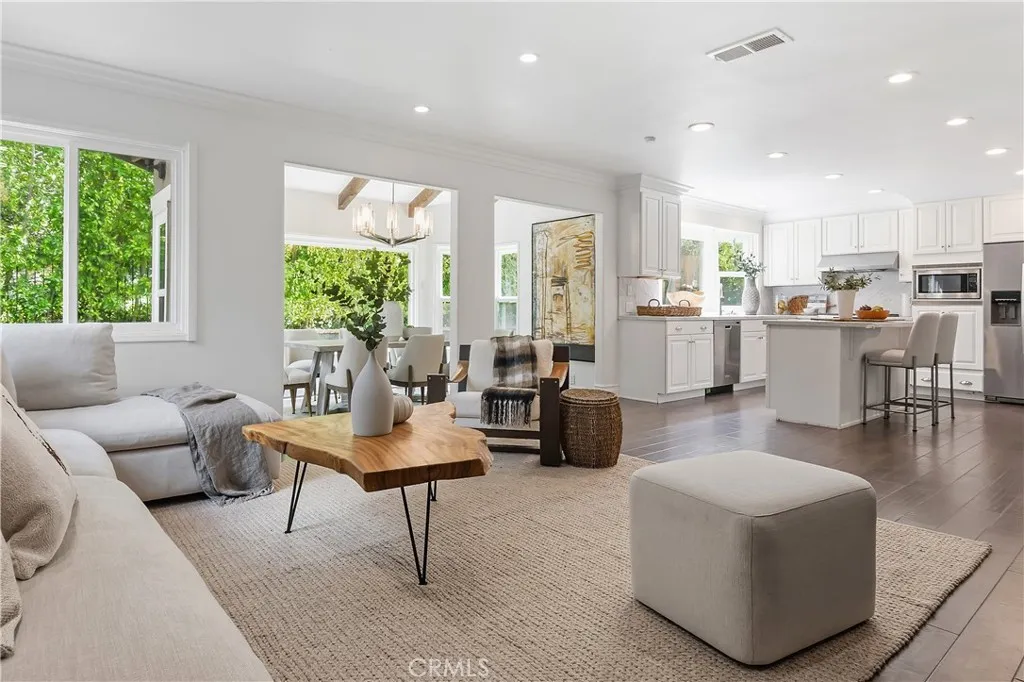 Additional image 70 of 4080 Meadow Lark Dr, Calabasas, CA 91302