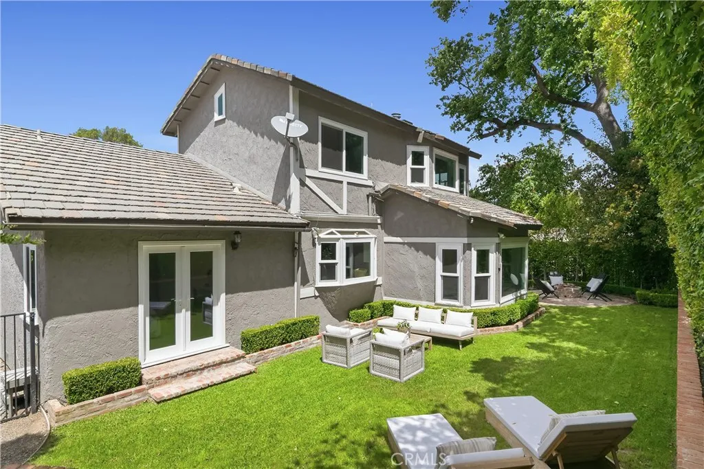 Additional image 107 of 4080 Meadow Lark Dr, Calabasas, CA 91302