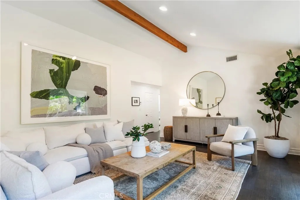 Additional image 64 of 4080 Meadow Lark Dr, Calabasas, CA 91302