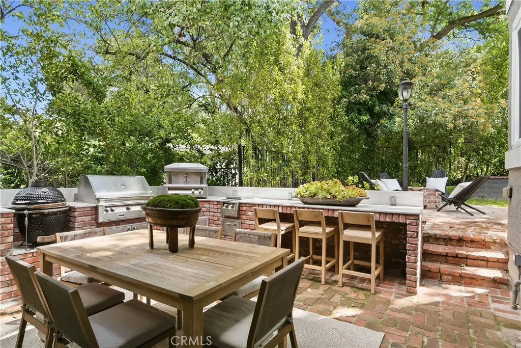 Additional image 104 of 4080 Meadow Lark Dr, Calabasas, CA 91302