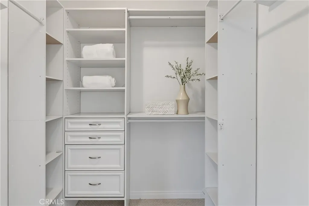 Additional image 25 of 4080 Meadow Lark Dr, Calabasas, CA 91302