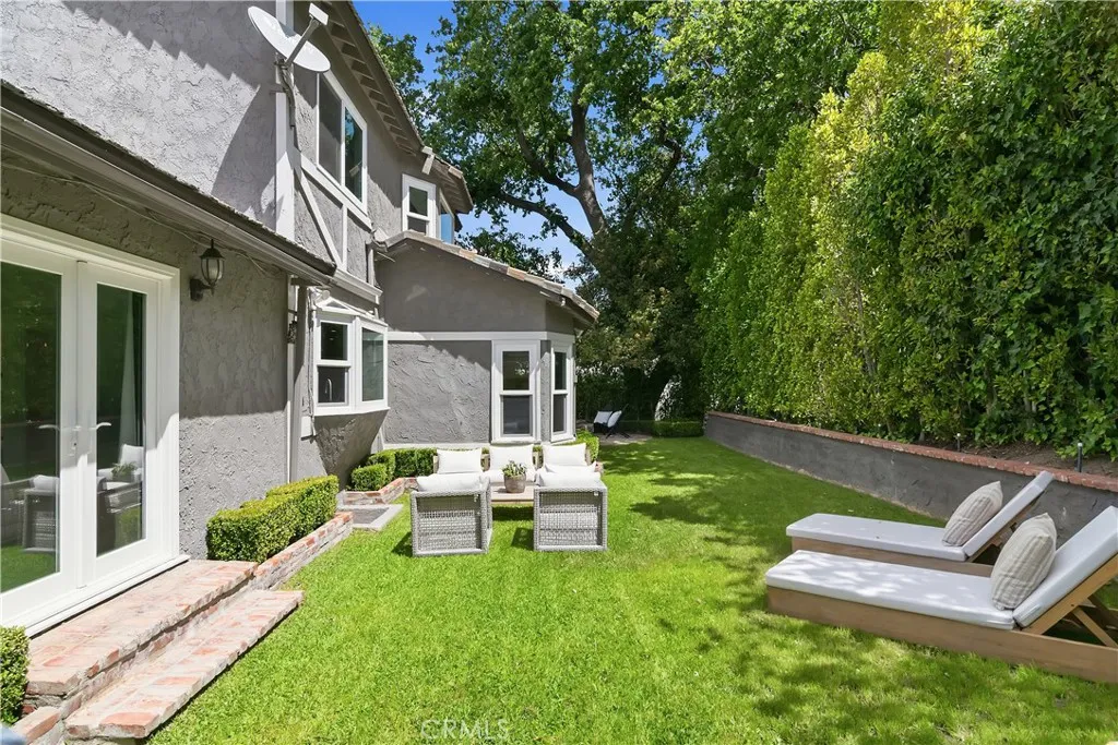 Additional image 53 of 4080 Meadow Lark Dr, Calabasas, CA 91302