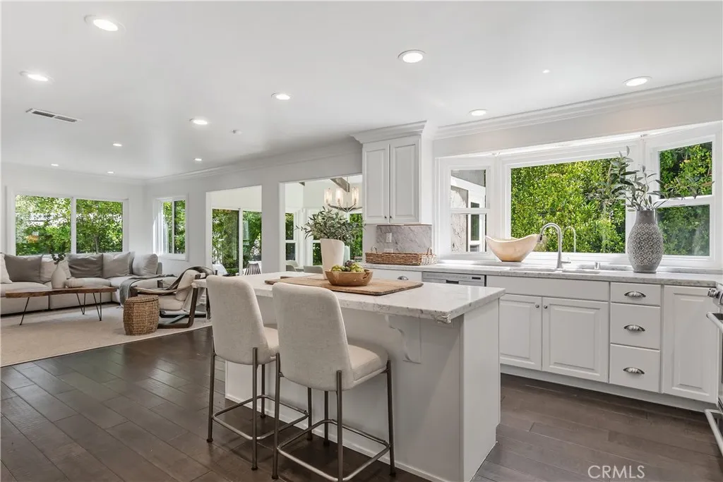 Additional image 10 of 4080 Meadow Lark Dr, Calabasas, CA 91302