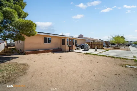 218 S Holly Canyon Drive, Ridgecrest, CA MLS: OC25067438
