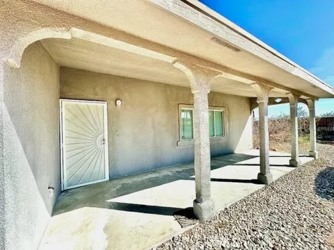 121 Old Woman Springs Road, Yucca Valley, CA 92284 - MLS#: JT24050822