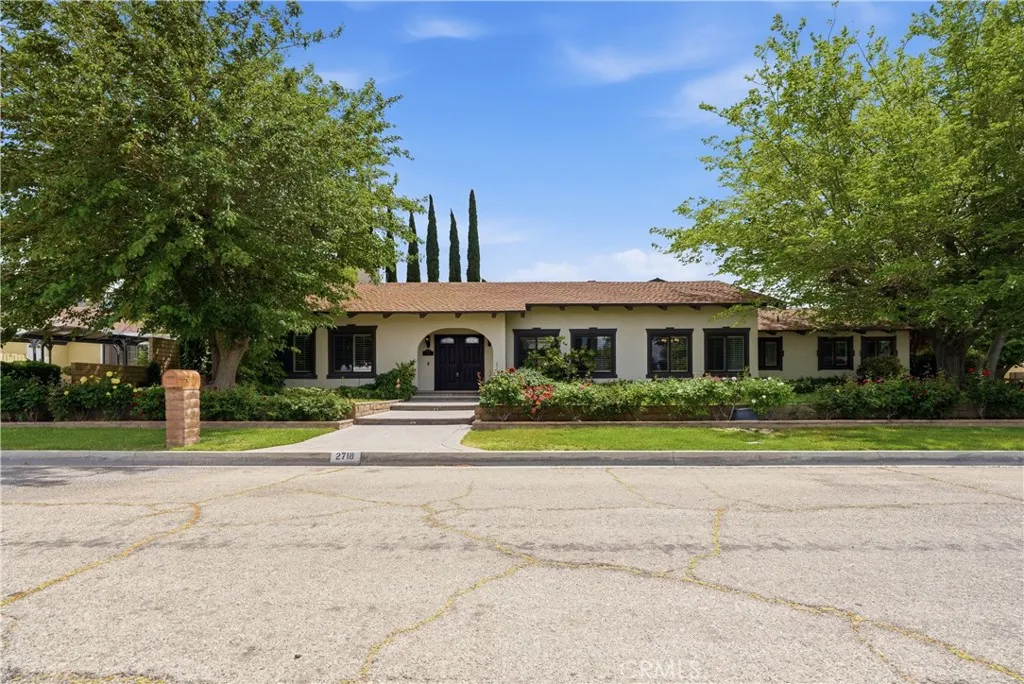 Additional image 2 of 2718 Still Meadow Ln, Lancaster, CA 93536