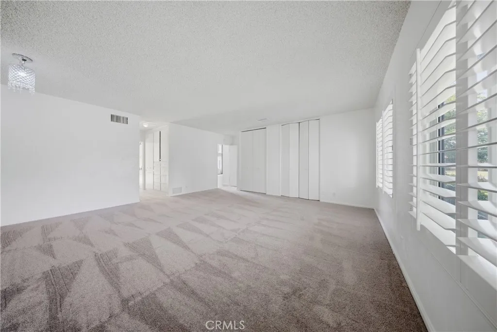 Additional image 12 of 2718 Still Meadow Ln, Lancaster, CA 93536