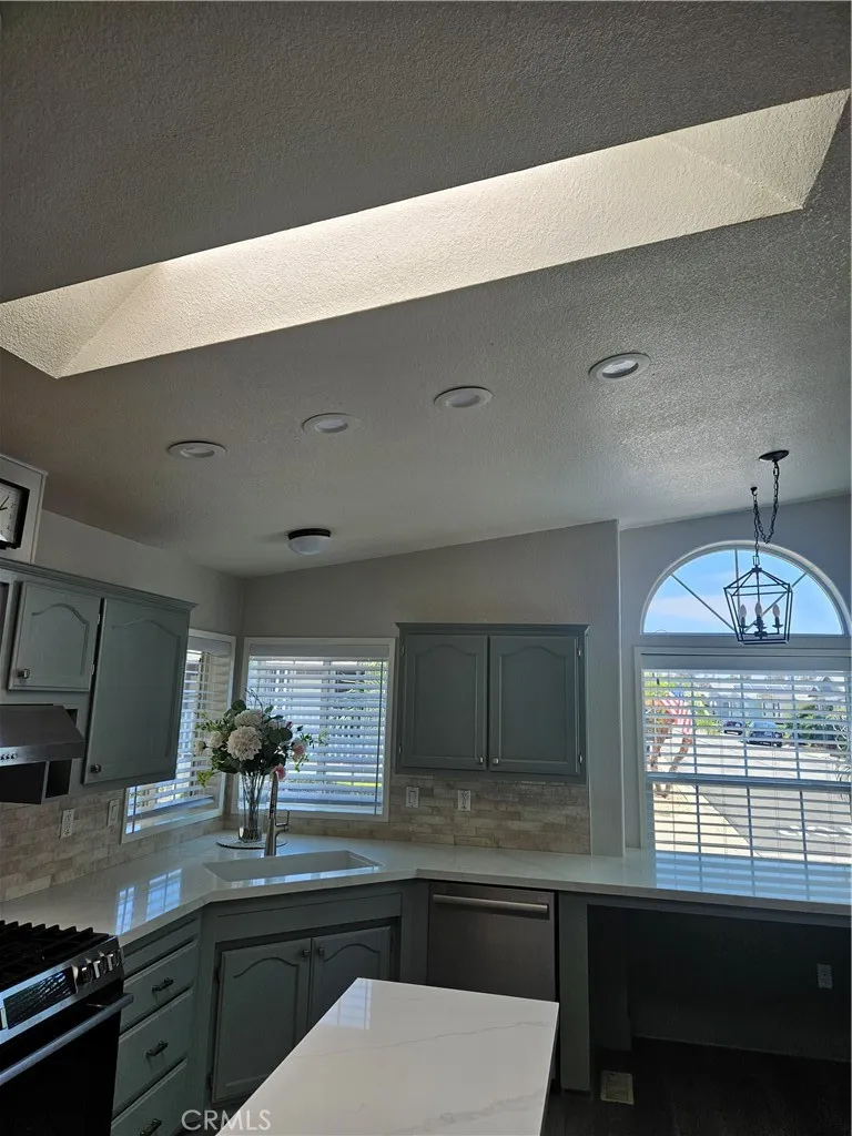 Additional image 59 of 14851 Jeffrey Rd Unit 171, Irvine, CA 92618