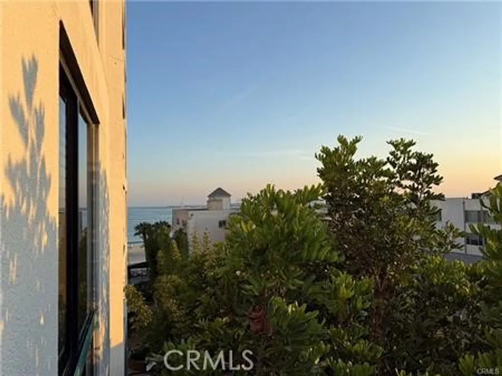 Additional image 59 of 1310 E Ocean Boulevard, Long Beach, CA 90802