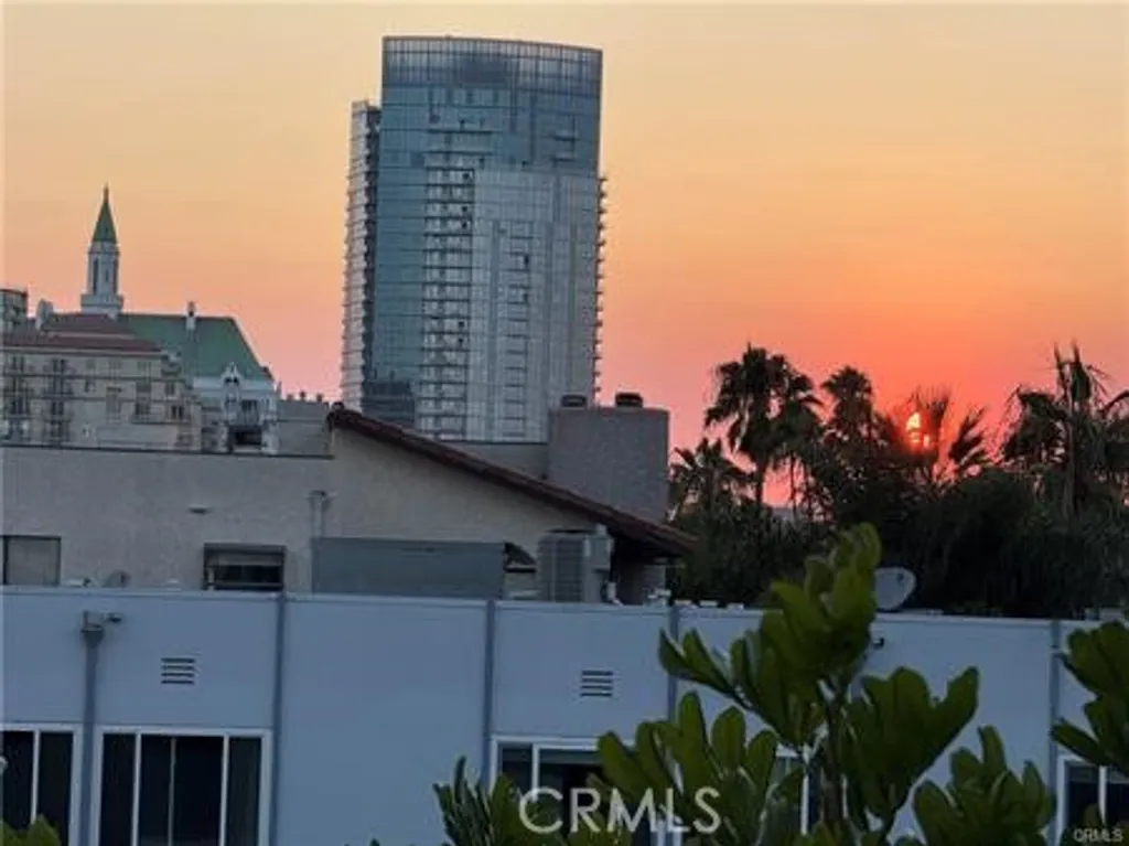 Additional image 51 of 1310 E Ocean Boulevard, Long Beach, CA 90802