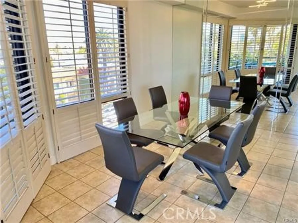 Additional image 11 of 1310 E Ocean Boulevard, Long Beach, CA 90802