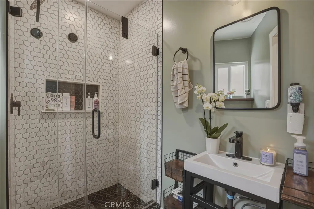 Additional image 71 of 4231 Division St, Los Angeles, CA 90065