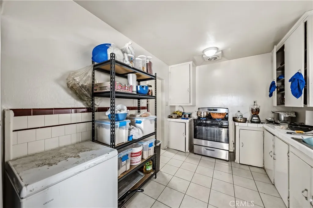 Additional image 12 of 15548 8th, Victorville, CA 92395