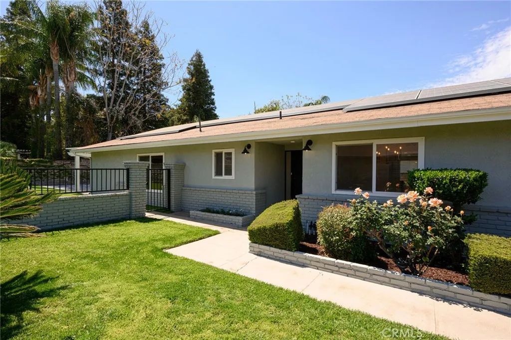 23424 Cherry Street, Newhall, CA 91321
