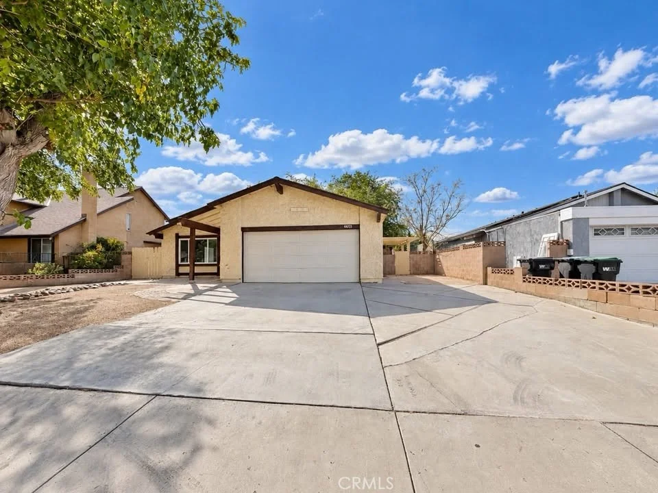 44721 Benald Street, Lancaster, CA 93535