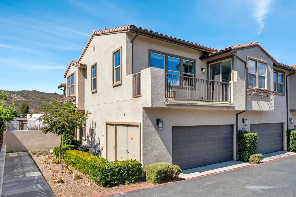 8747 Boulder Lane Unit 705, Santee, CA 92071 photo 2