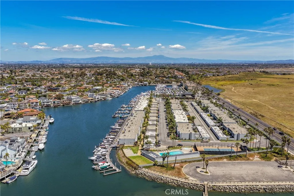 Additional image 46 of 4006 Aladdin Dr, Huntington Beach, CA 92649