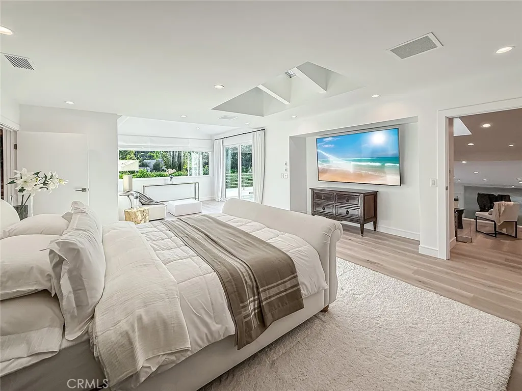 Additional image 40 of 4266 Louise Avenue, Encino, CA 91316