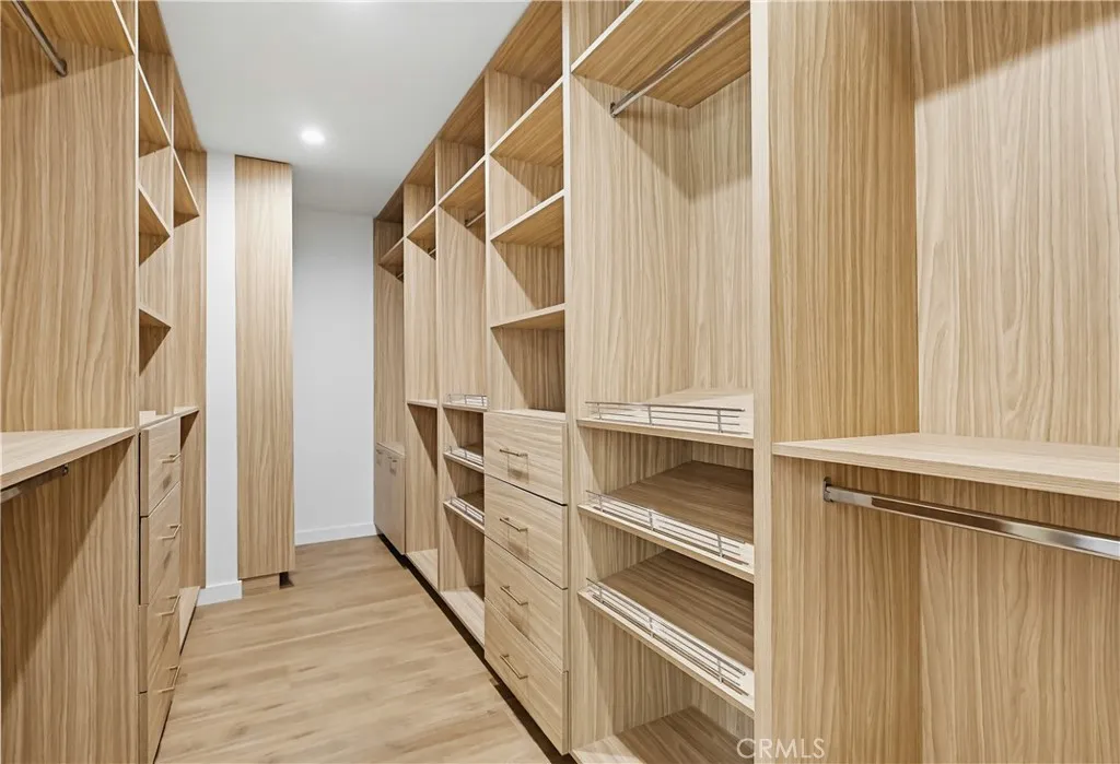 Additional image 76 of 5440 Alcove Ave, Valley Village, CA 91607
