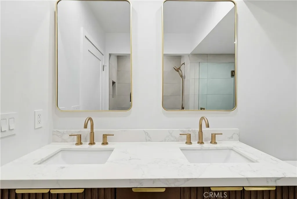 Additional image 70 of 5440 Alcove Ave, Valley Village, CA 91607