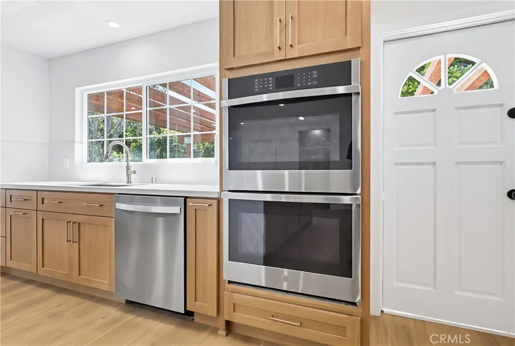Additional image 58 of 5440 Alcove Ave, Valley Village, CA 91607