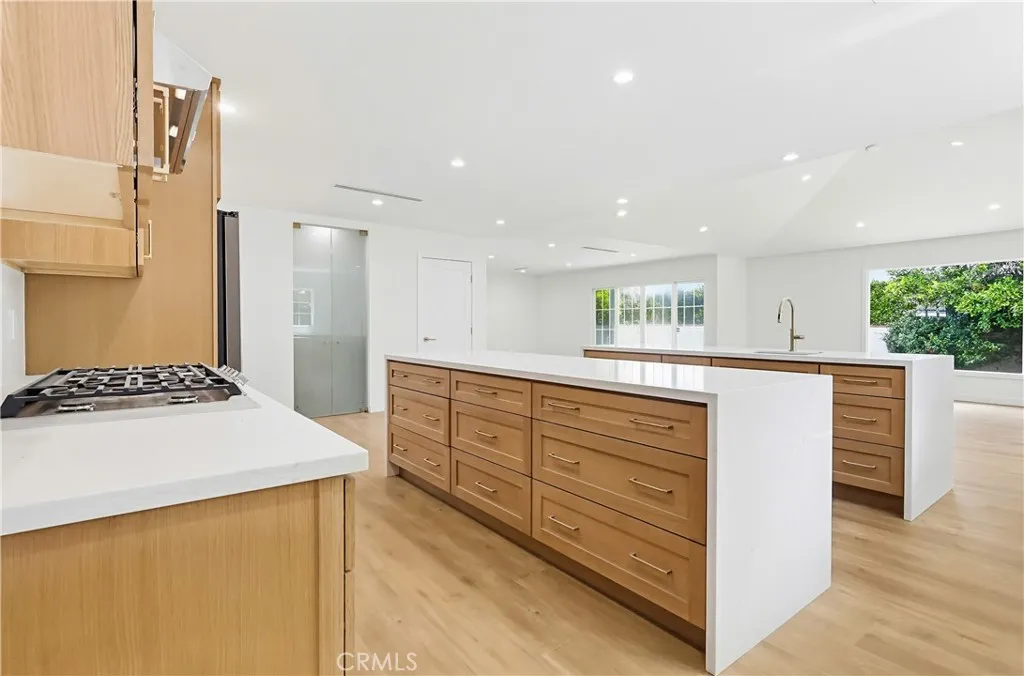 Additional image 60 of 5440 Alcove Ave, Valley Village, CA 91607