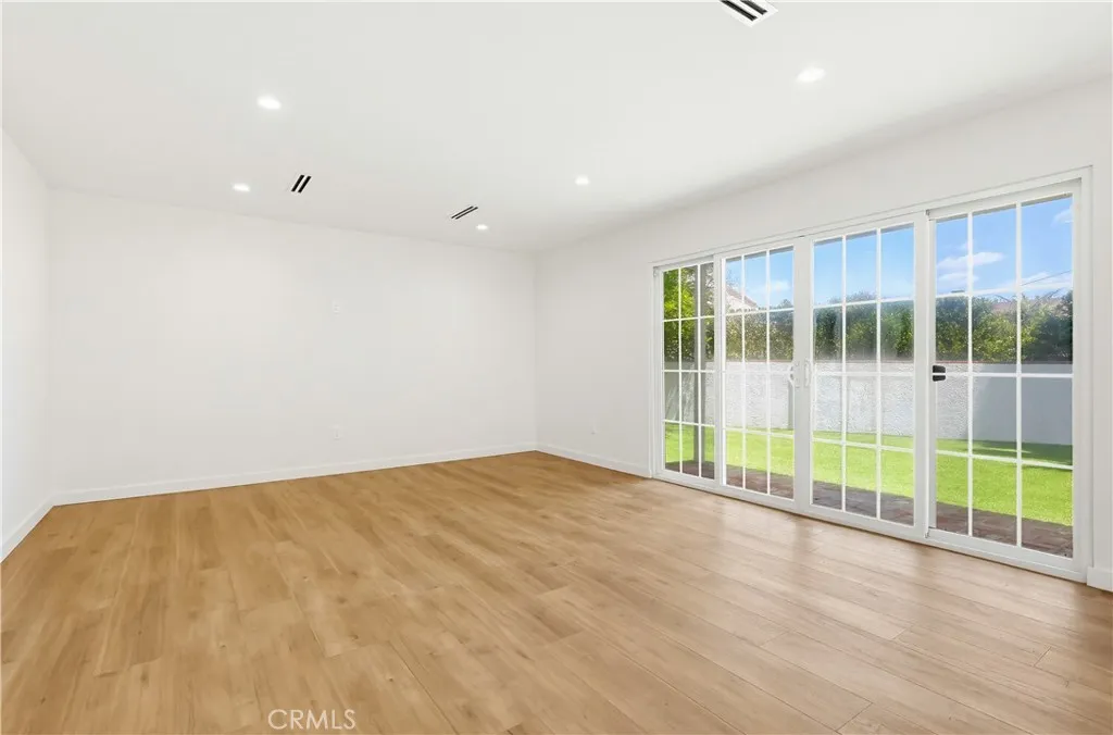 Additional image 52 of 5440 Alcove Ave, Valley Village, CA 91607