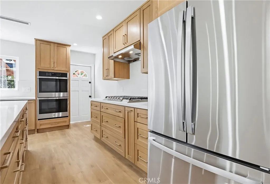 Additional image 59 of 5440 Alcove Ave, Valley Village, CA 91607