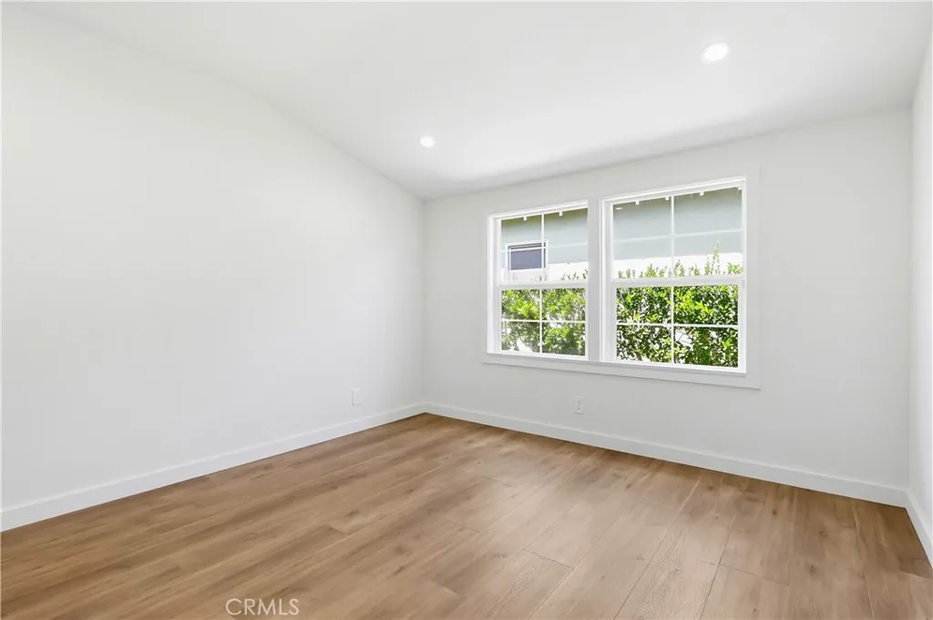 Additional image 65 of 5440 Alcove Ave, Valley Village, CA 91607
