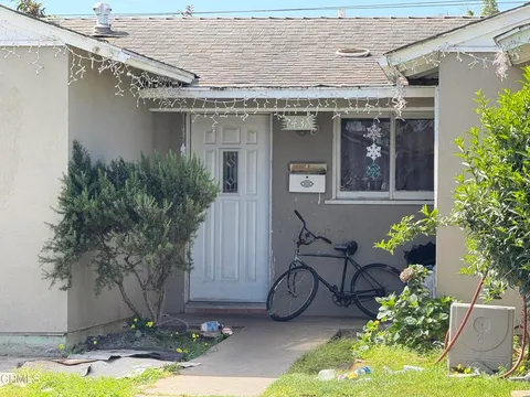 1438 W Guava Street, Oxnard, CA MLS: V1-29624