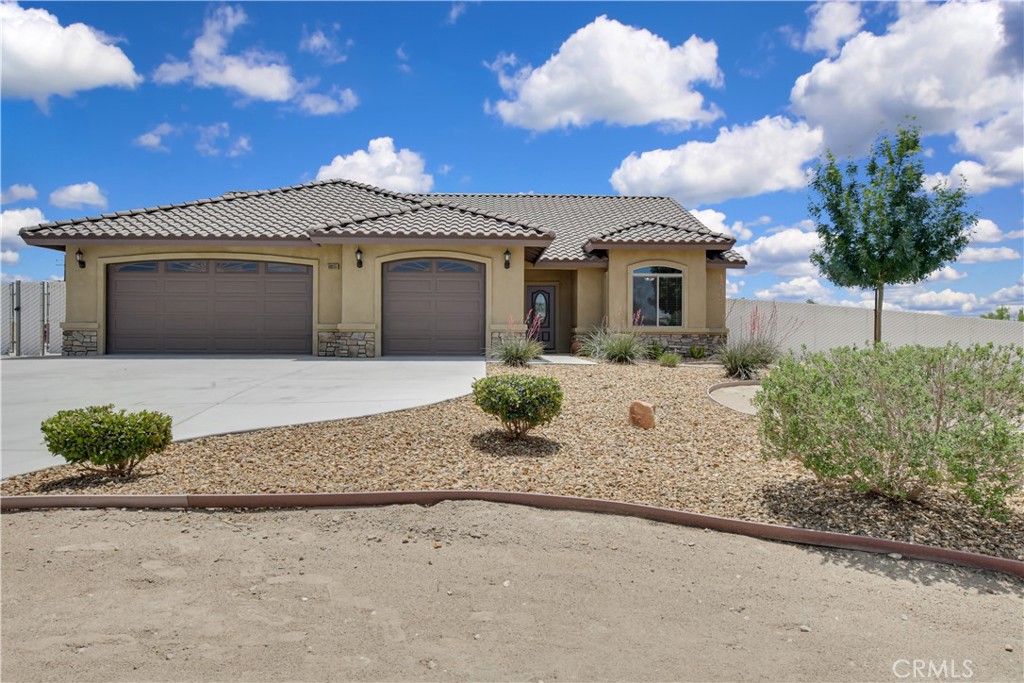 18855 Otomian Road, Apple Valley, CA 92307 - MLS#: HD23089150