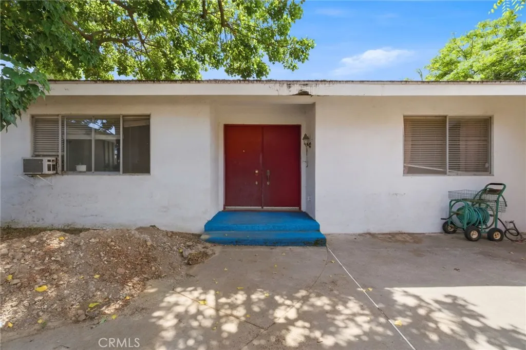 Additional image 3 of 18112 Joshua Ln, Santa Ana, CA 92705