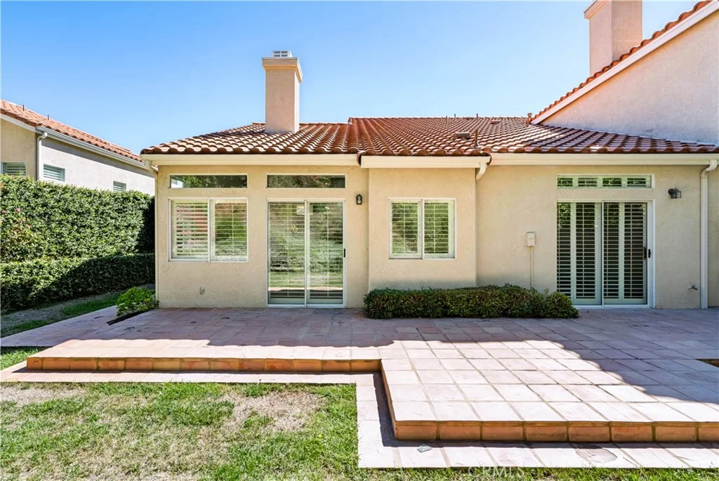145 Concerto Drive, Oak Park, CA 91377