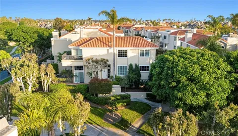 19292 Sawgrass Lane, Huntington Beach, CA MLS: OC25101043