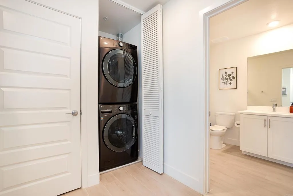 Additional image 98 of 6042 Colt Place Unit 303, Carlsbad, CA 92009