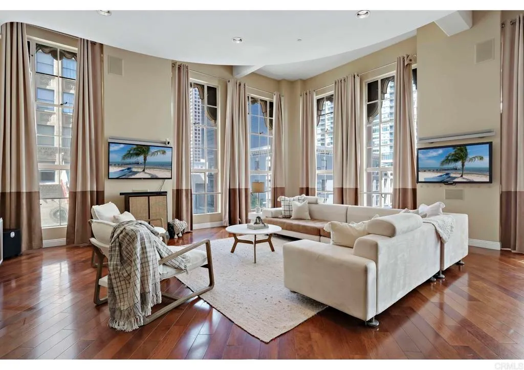 950 6th Avenue Unit 432, San Diego, CA 92101