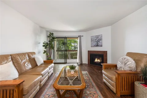 2001 E 21st Street Unit 132, Signal Hill, CA 90755 - MLS#: PW25082992