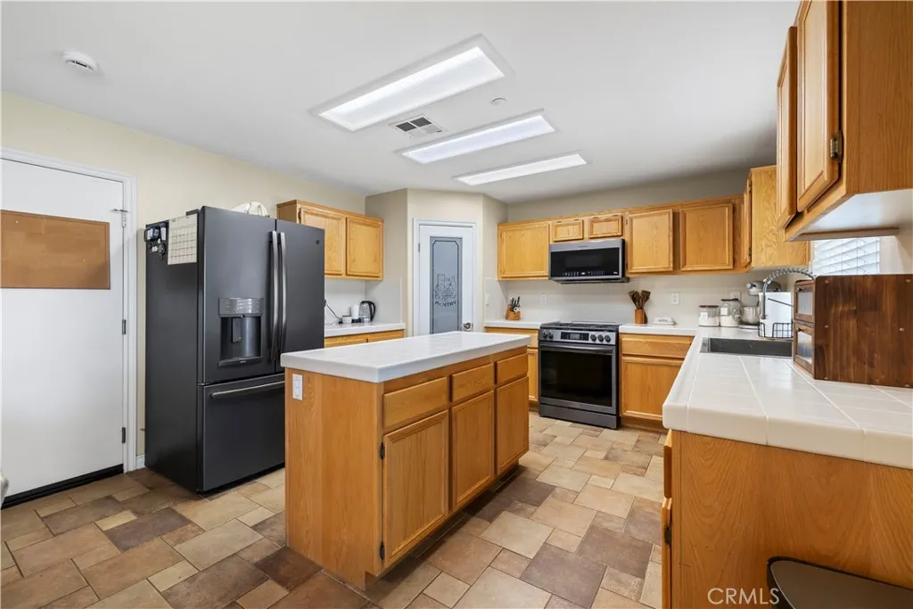 Additional image 68 of 7219 Birch Tree Pl, Fontana, CA 92336