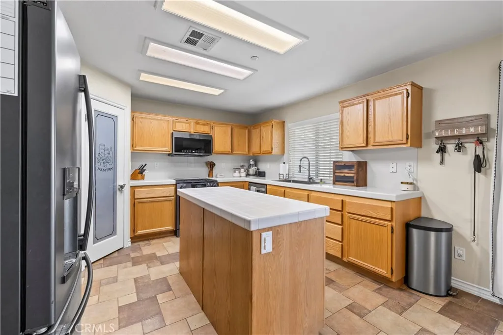 Additional image 19 of 7219 Birch Tree Pl, Fontana, CA 92336