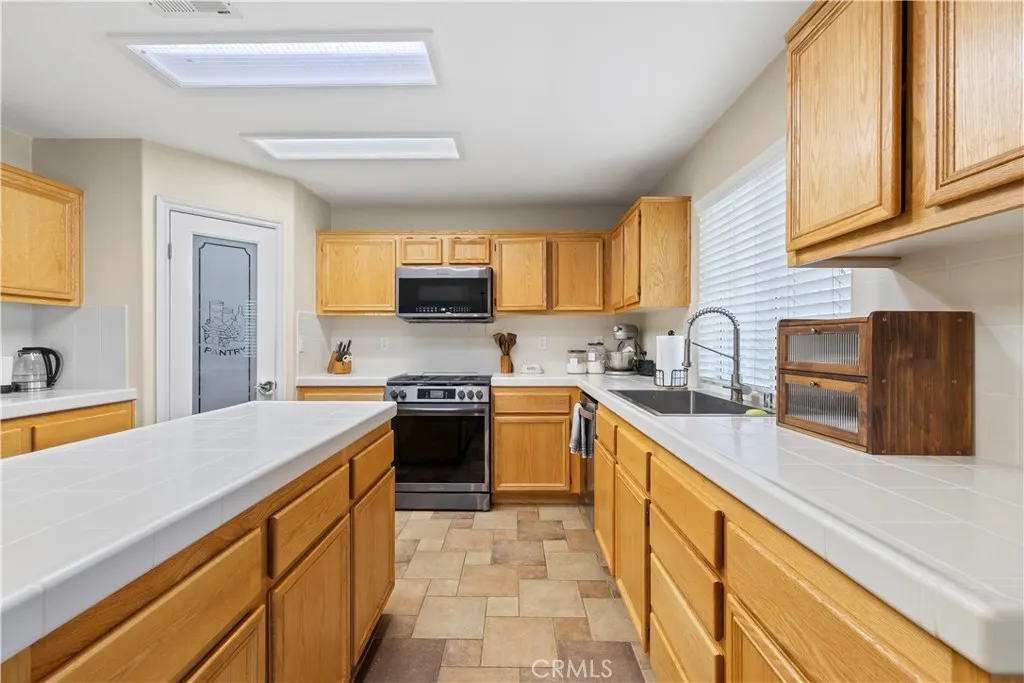 Additional image 69 of 7219 Birch Tree Pl, Fontana, CA 92336