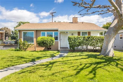 11304 Oklahoma Ave, South Gate, CA MLS: DW25061517
